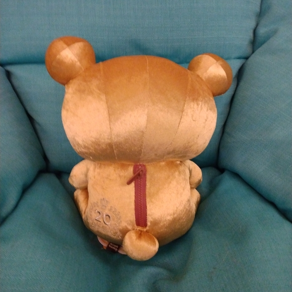 RILAKKUMA 20th Anniversary Gold Plush Bear - Picture 3 of 10